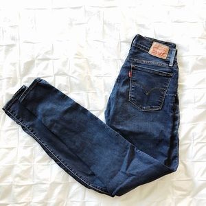 LEVIS jeans